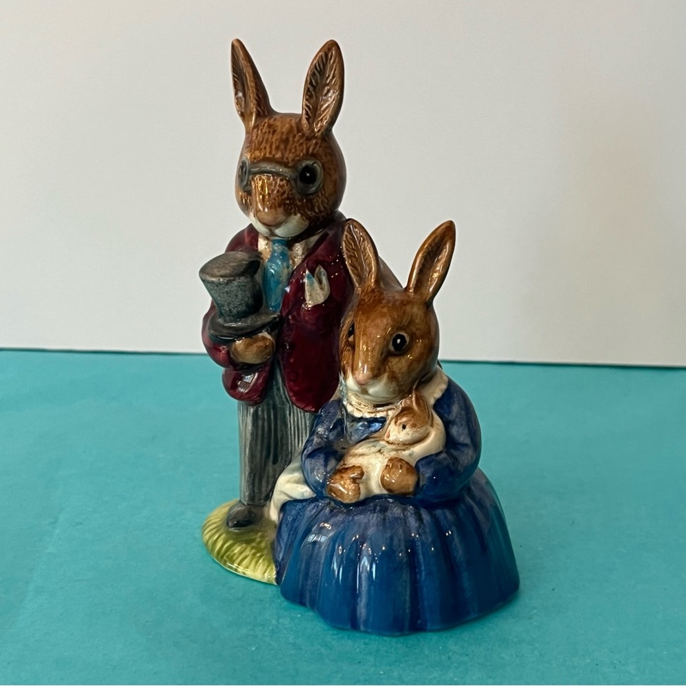 Beatrice Potter Bunnykins Family Photograph
Doulton